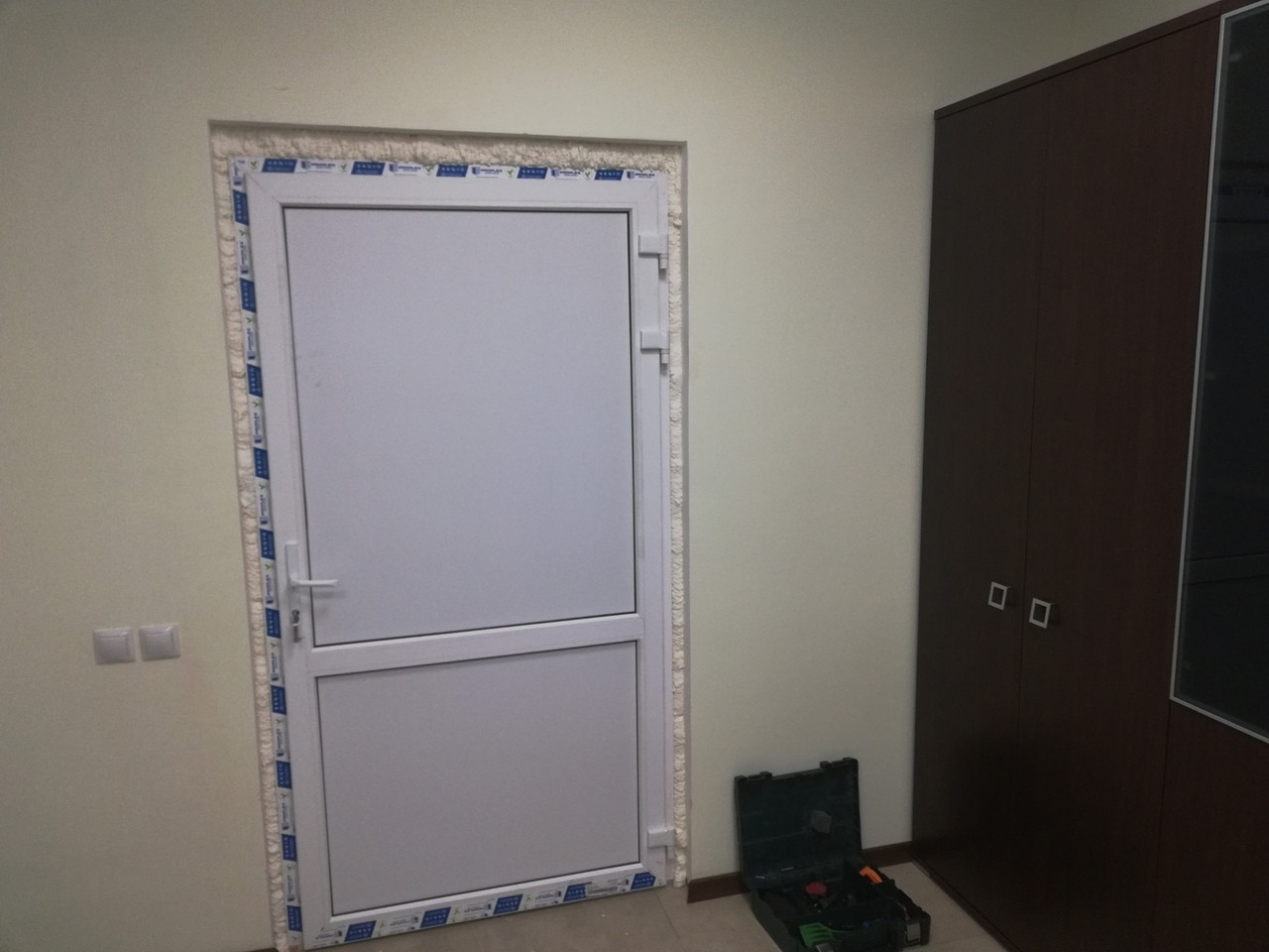 https://lyubercy.delaem-okna.ru/storage/app/uploads/public/63f/486/e2b/63f486e2b4315678531461.jpg